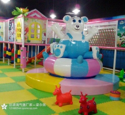 淘氣堡樂園，親子互動與電玩促銷，盡享歡樂時光